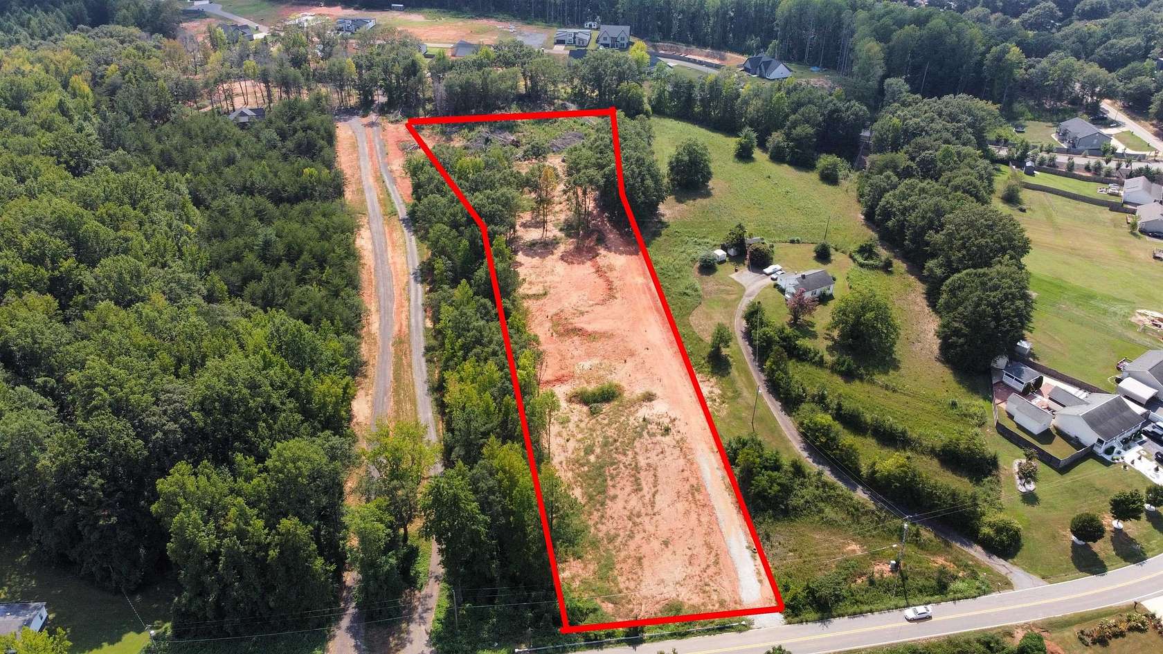 4 Acres of Residential Land for Sale in Inman, South Carolina