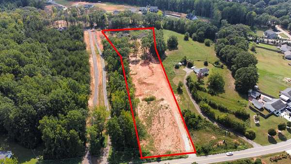 4 Acres of Residential Land for Sale in Inman, South Carolina