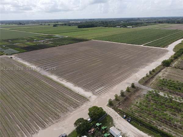 10 Acres of Residential Land for Sale in Miami, Florida