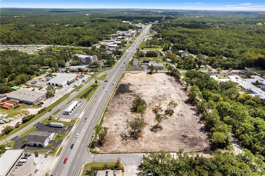 1.58 Acres of Mixed-Use Land for Sale in Crystal River, Florida