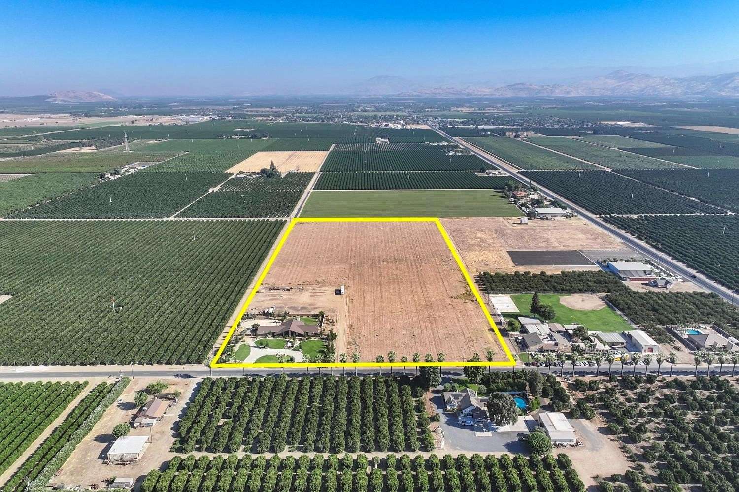 19.6 Acres of Land with Home for Sale in Cutler, California