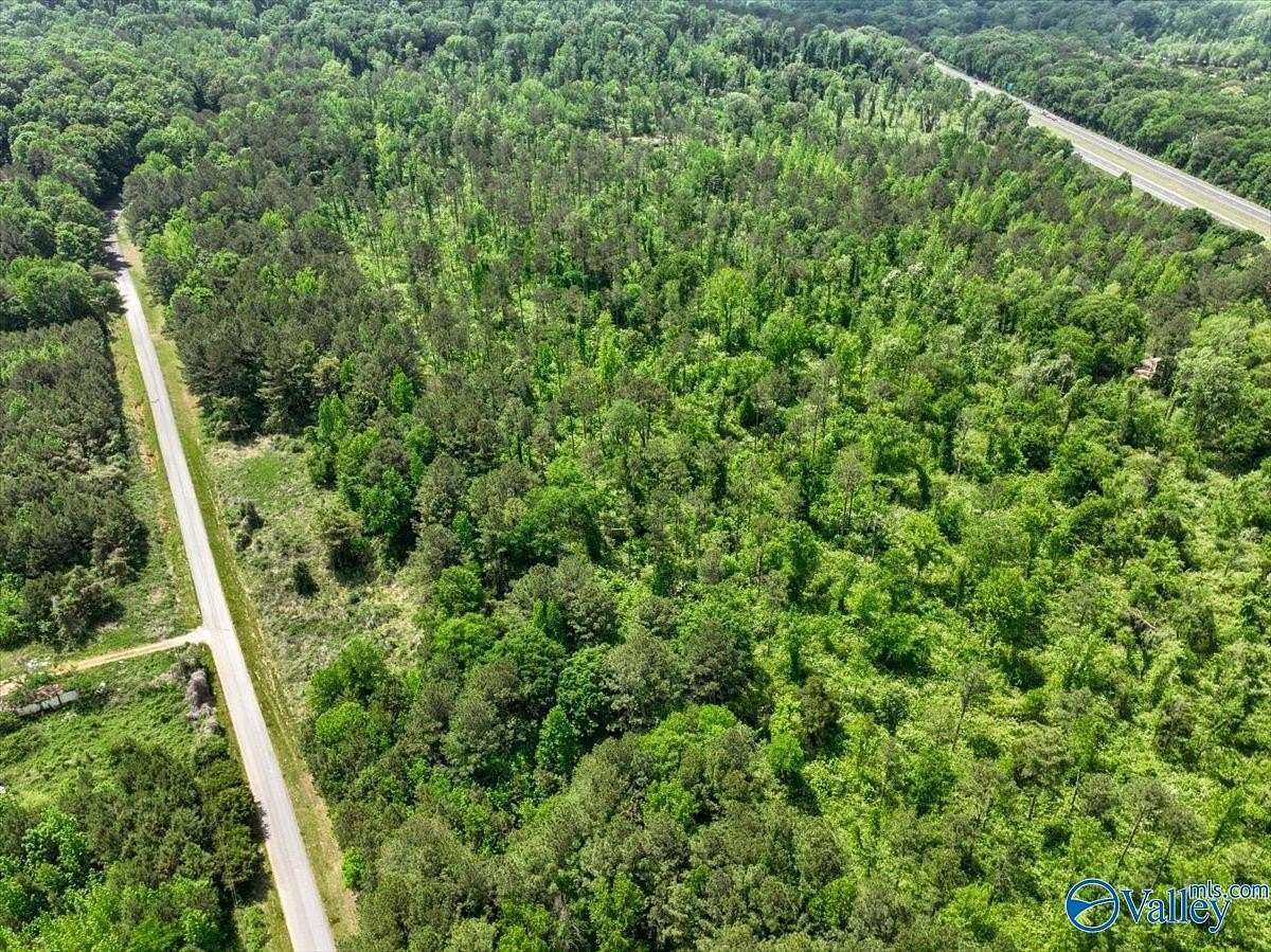 0.92 Acres of Residential Land for Sale in Falkville, Alabama