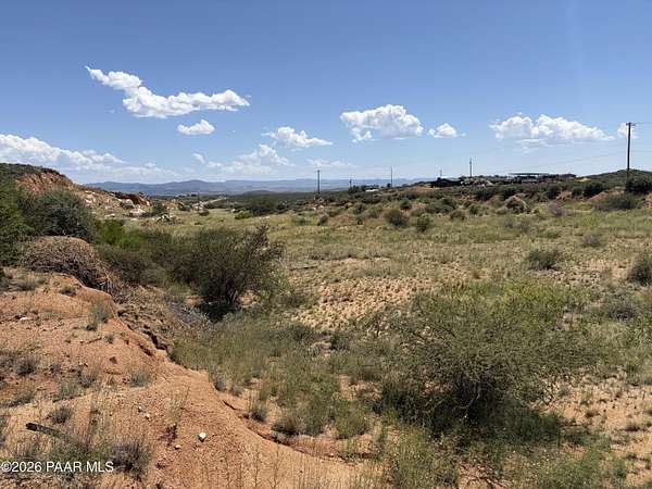 10.4 Acres of Land for Sale in Dewey-Humboldt, Arizona