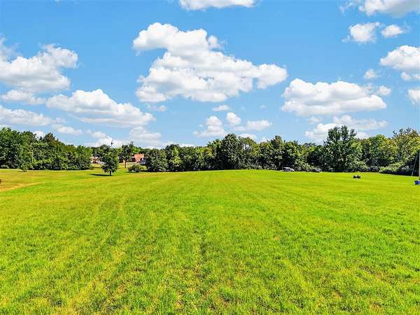 3.26 Acres of Residential Land for Sale in Lewisburg, Kentucky