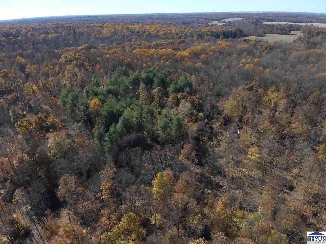 38 Acres of Recreational Land for Sale in Bowling Green, Indiana