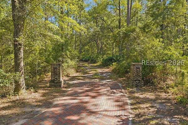 7.58 Acres of Land for Sale in Bluffton, South Carolina