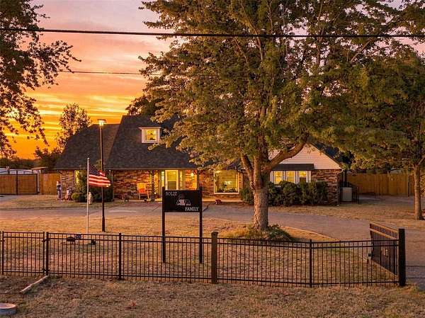 5 Acres of Land with Home for Sale in El Reno, Oklahoma