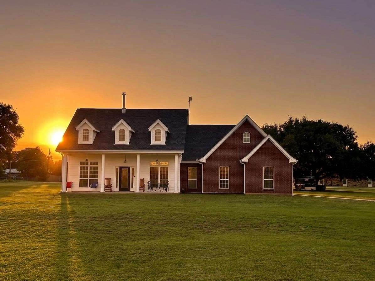 5.82 Acres of Land with Home for Sale in Brownwood, Texas