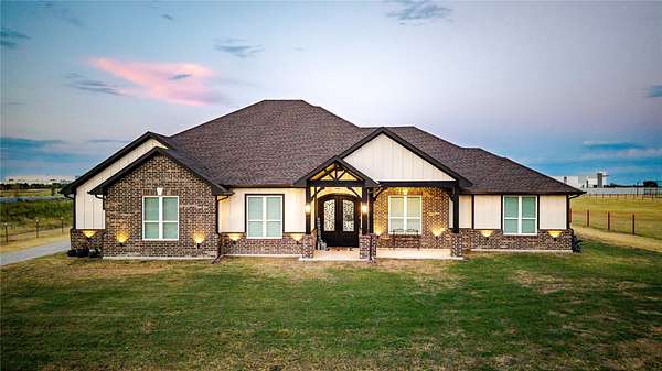 2 Acres of Land with Home for Sale in Ennis, Texas
