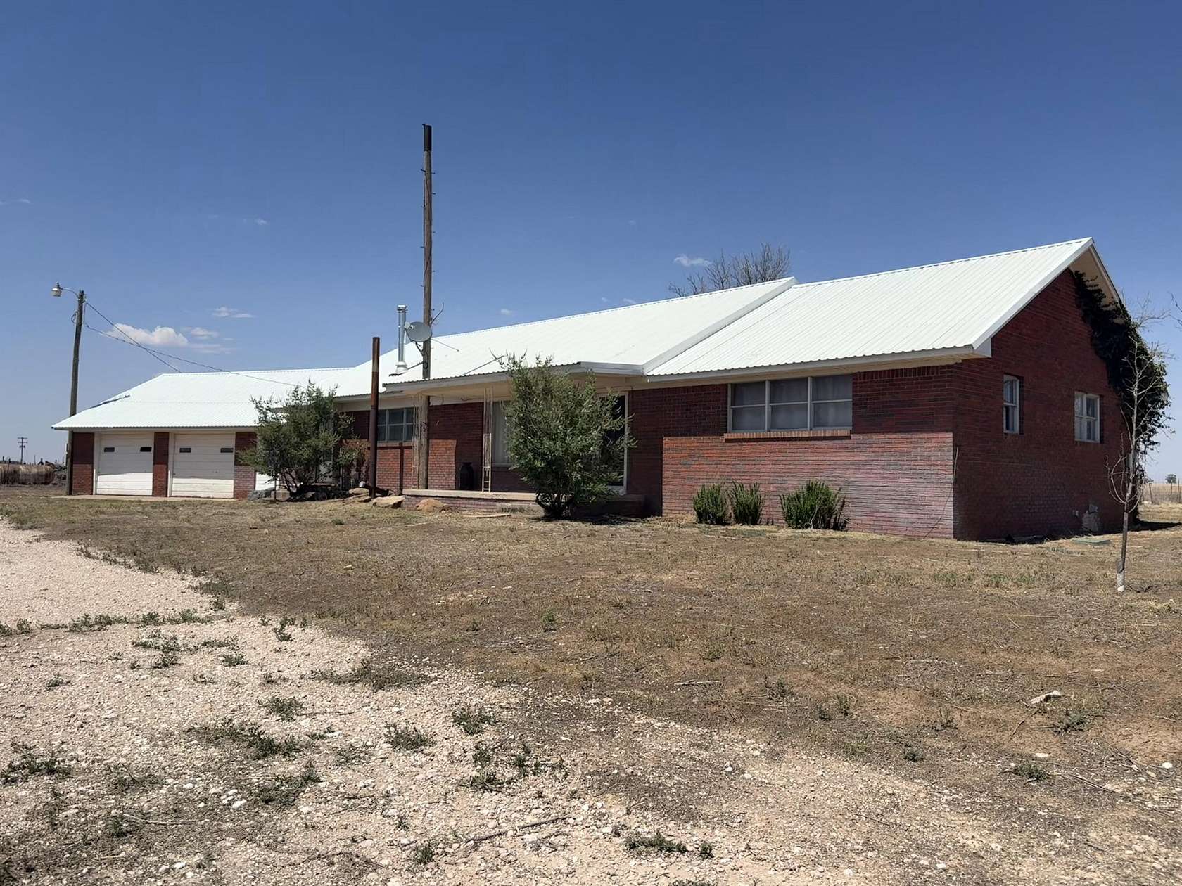 11 Acres of Land with Home for Sale in Muleshoe, Texas