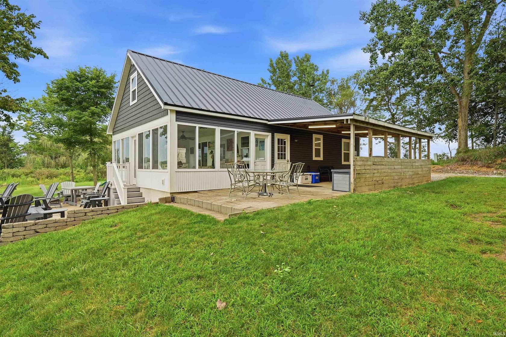 2 Acres of Land with Home for Sale in Wawaka, Indiana