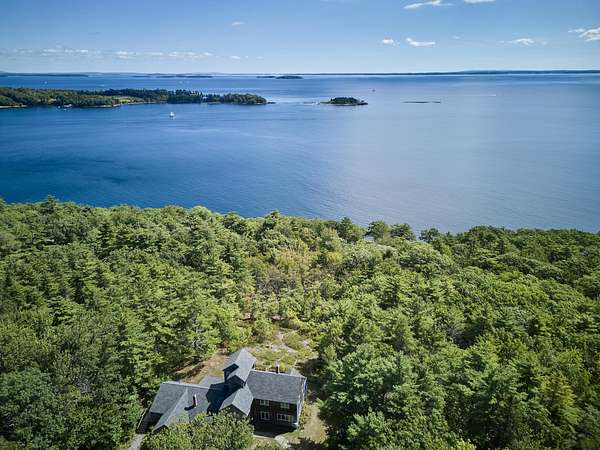 4.52 Acres of Land with Home for Sale in Rockport, Maine
