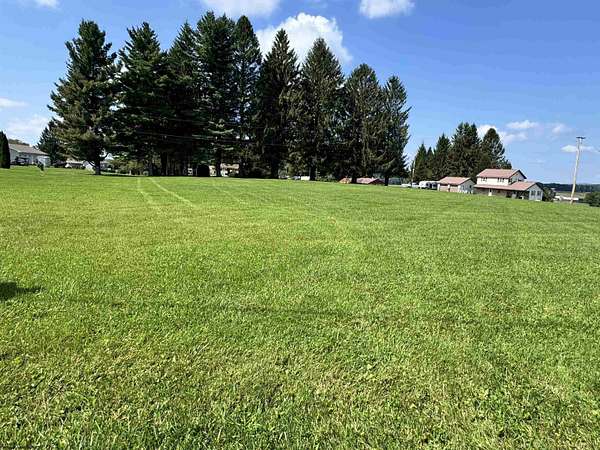 1 Acre of Mixed-Use Land for Sale in Aurora, West Virginia