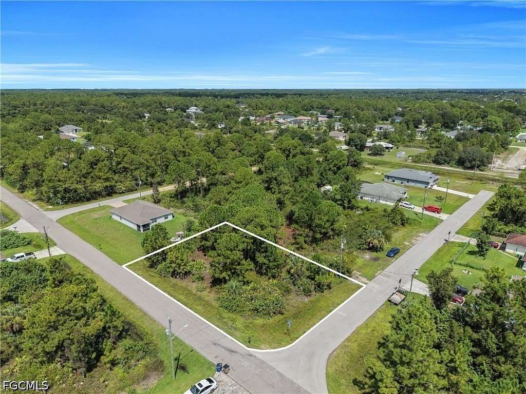 0.25 Acres of Residential Land for Sale in Lehigh Acres, Florida