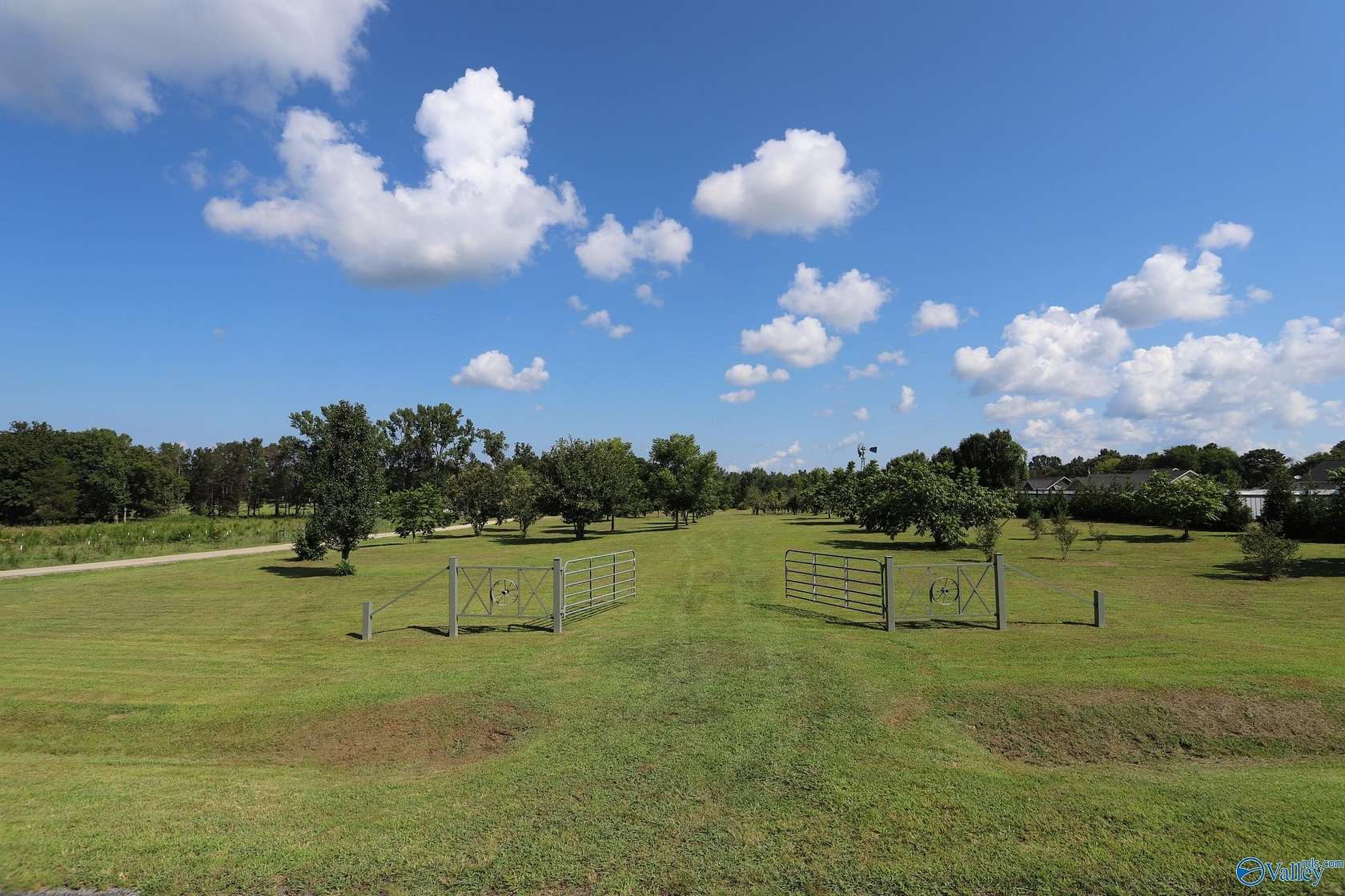 3.76 Acres of Residential Land for Sale in Fort Payne, Alabama