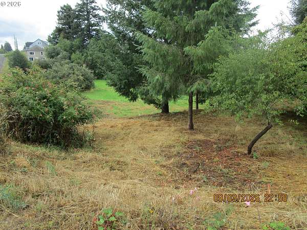 0.69 Acres of Mixed-Use Land for Sale in Coquille, Oregon