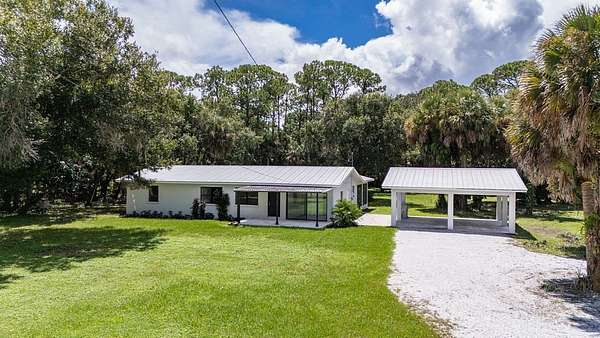 4.6 Acres of Land with Home for Sale in Vero Beach, Florida