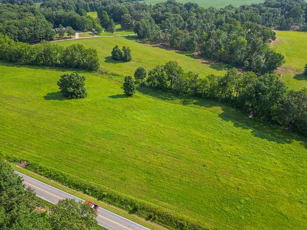 2.54 Acres of Residential Land for Sale in Springfield, Tennessee