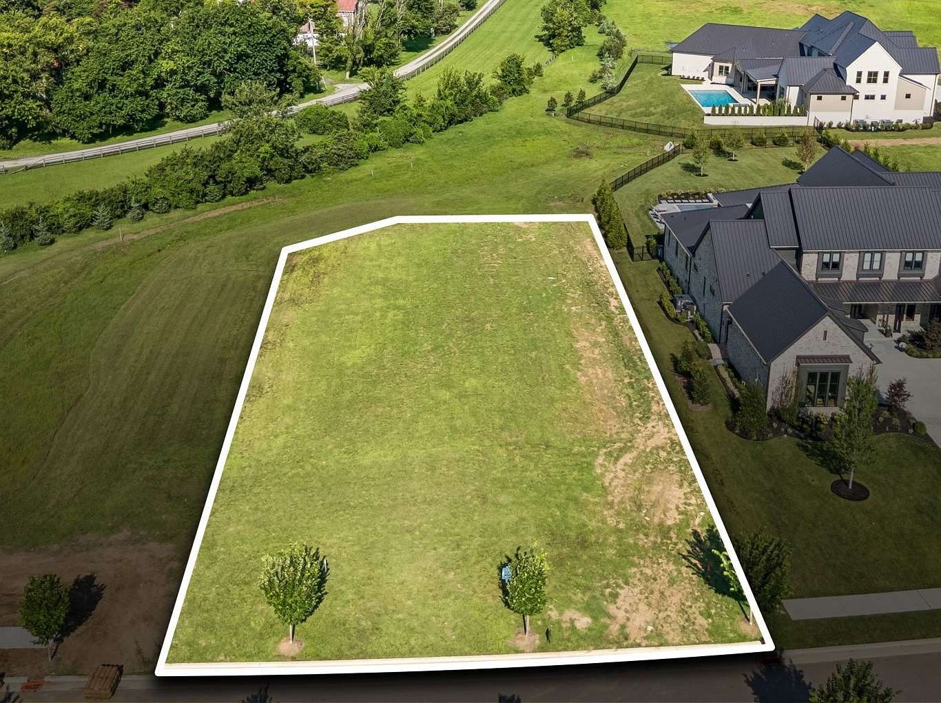 0.64 Acres of Residential Land for Sale in Brentwood, Tennessee