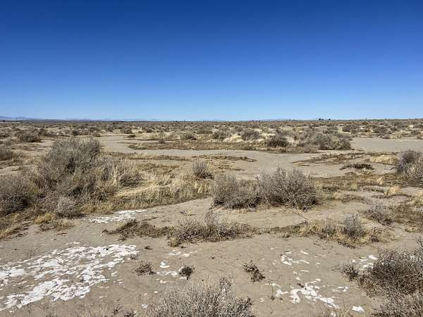 19.8 Acres of Land for Sale in Lancaster, California