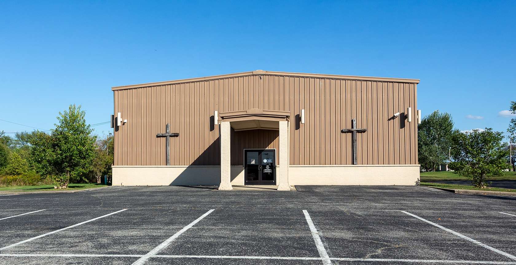 10 Acres of Improved Mixed-Use Land for Sale in Clarksville, Tennessee
