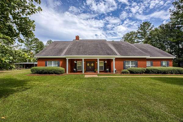 9.8 Acres of Land with Home for Sale in Columbia, Alabama