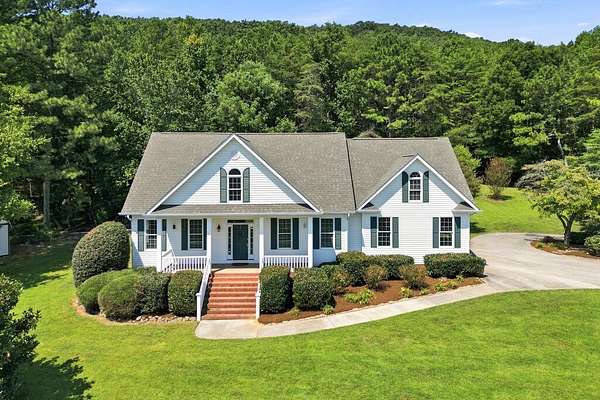 40.2 Acres of Land with Home for Sale in Rocky Face, Georgia