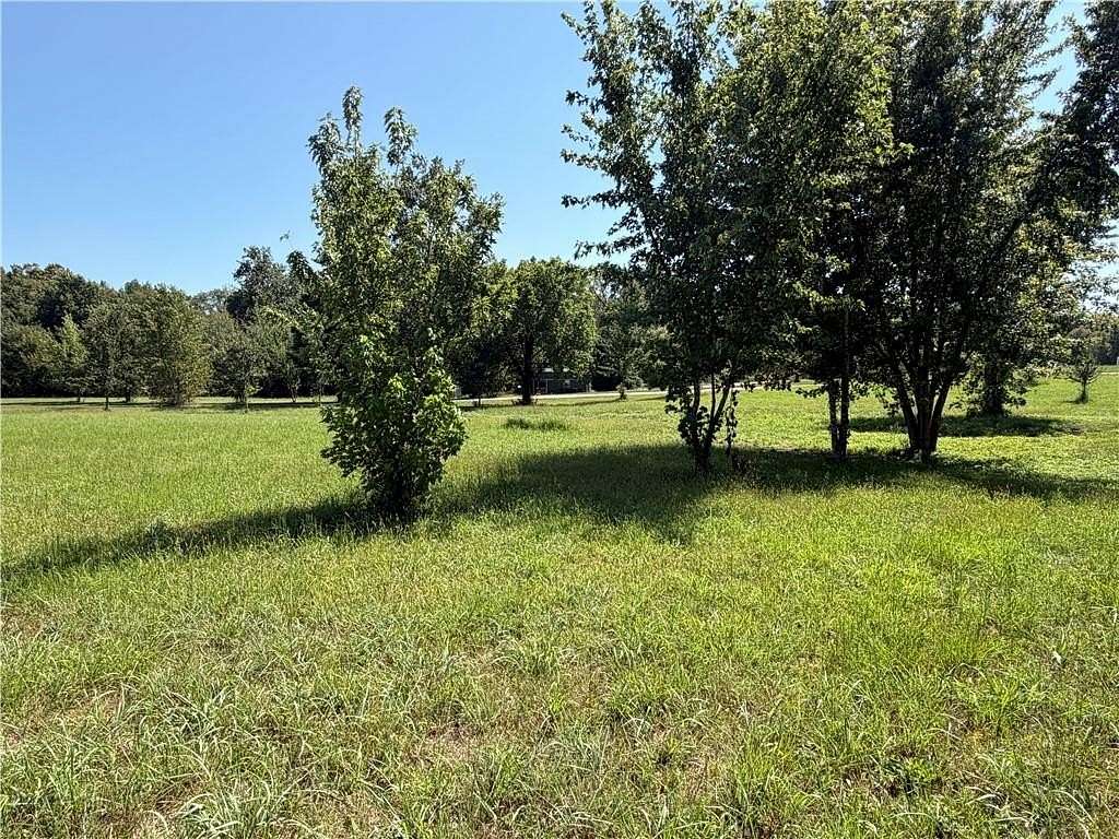 2.2 Acres of Land for Sale in Cameron, Missouri
