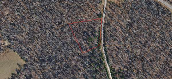 1.35 Acres of Residential Land for Sale in Pikeville, Tennessee