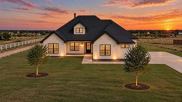 1.5 Acres of Land with Home for Sale in Midland, Texas