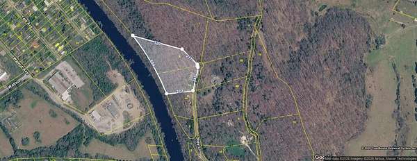 5.3 Acres of Land with Home for Sale in Celina, Tennessee