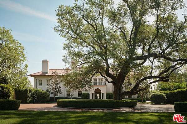 3 Acres of Land with Home for Sale in Pasadena, California
