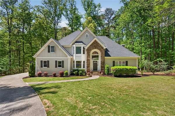 2 Acres of Land with Home for Sale in Milton, Georgia