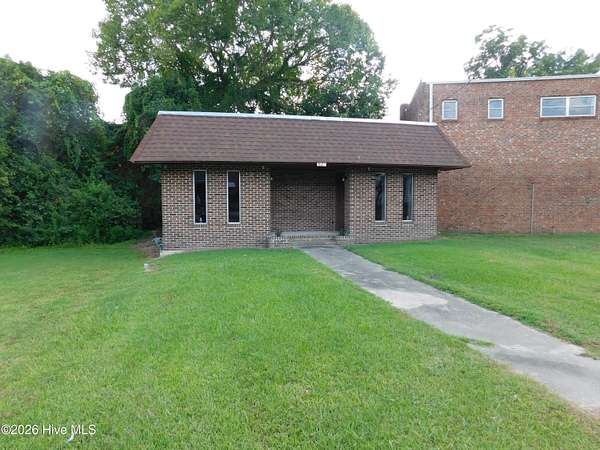 0.82 Acres of Improved Commercial Land for Lease in New Bern, North Carolina