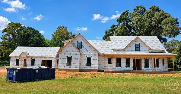 1.54 Acres of Land with Home for Sale in Jefferson, Georgia