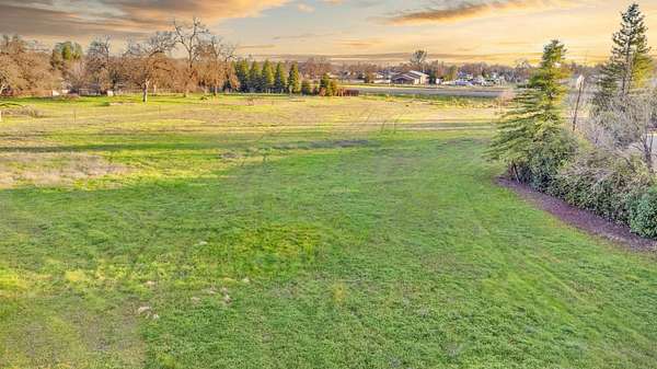 2.27 Acres of Residential Land for Sale in Palo Cedro, California