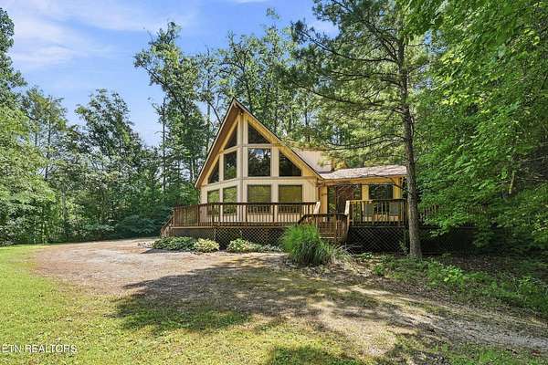 1.5 Acres of Land with Home for Sale in Gatlinburg, Tennessee