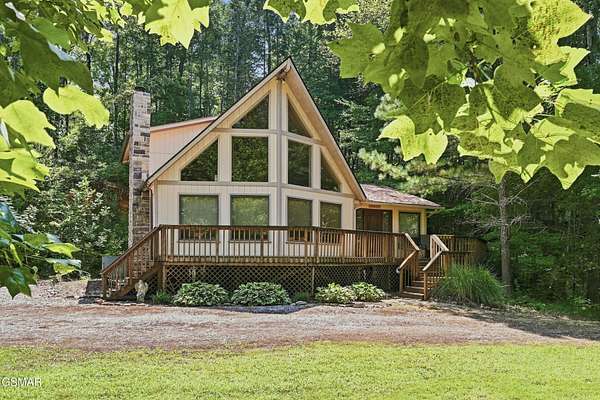 1.5 Acres of Land with Home for Sale in Gatlinburg, Tennessee