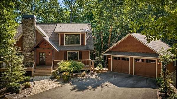 2.84 Acres of Land with Home for Sale in Blue Ridge, Georgia