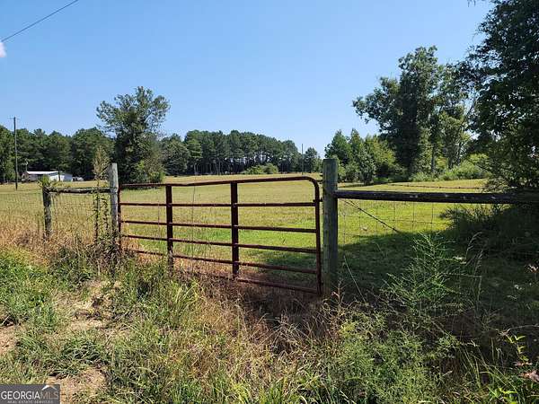 3 Acres of Residential Land for Sale in Summerville, Georgia