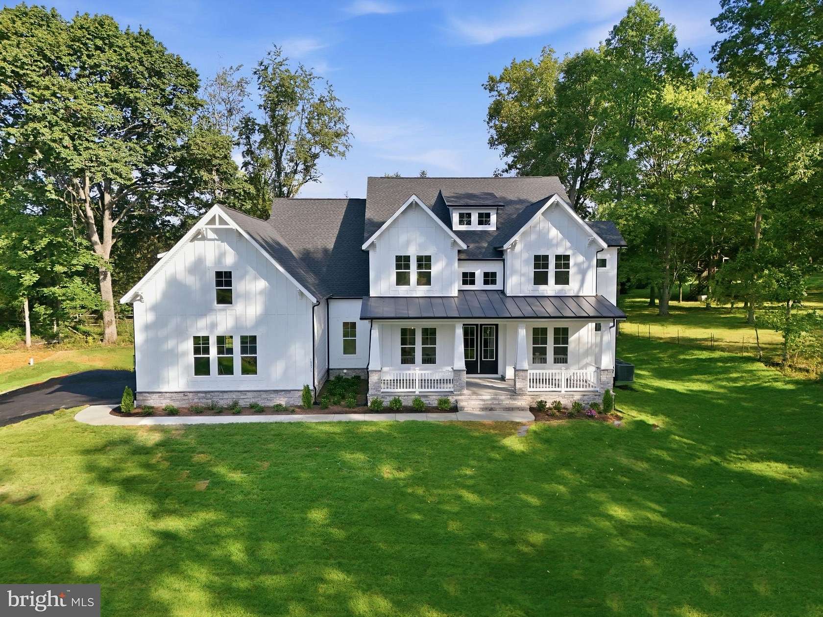 2.19 Acres of Land with Home for Sale in Leesburg, Virginia
