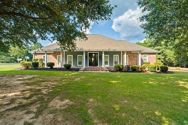 44 Acres of Recreational Land with Home for Sale in Ovett, Mississippi