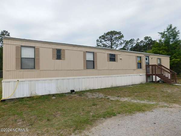 2.59 Acres of Land with Home for Lease in Newport, North Carolina