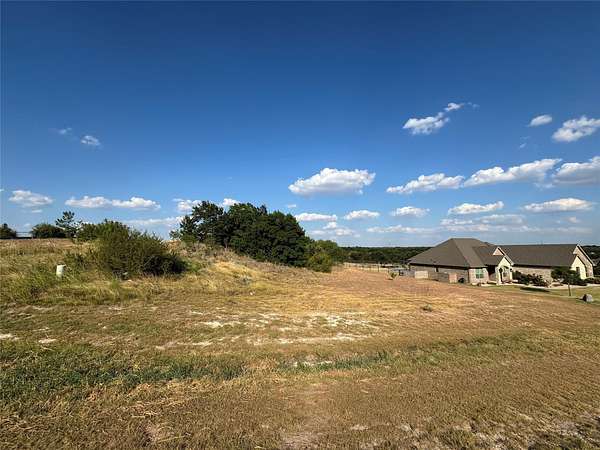 1 Acre of Residential Land for Sale in Granbury, Texas