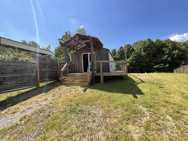 0.16 Acres of Land for Sale in Galax, Virginia