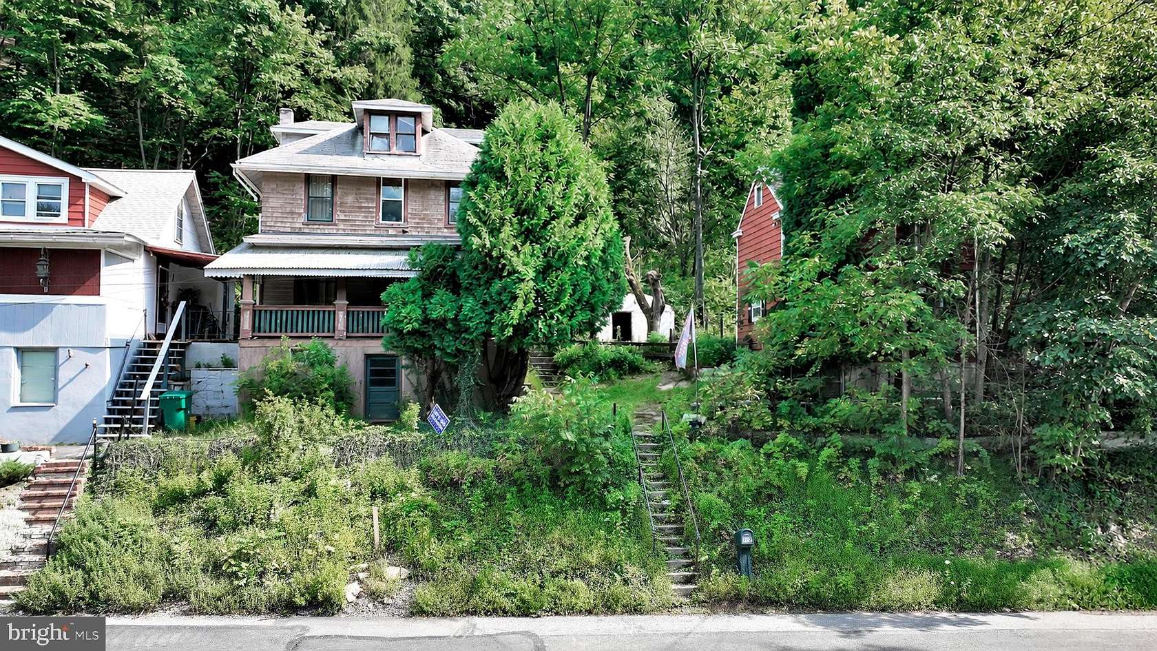 2.64 Acres of Land with Home for Auction in Pottsville, Pennsylvania