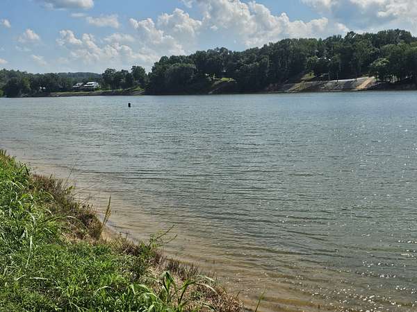 0.75 Acres of Residential Land for Sale in Clifton, Tennessee