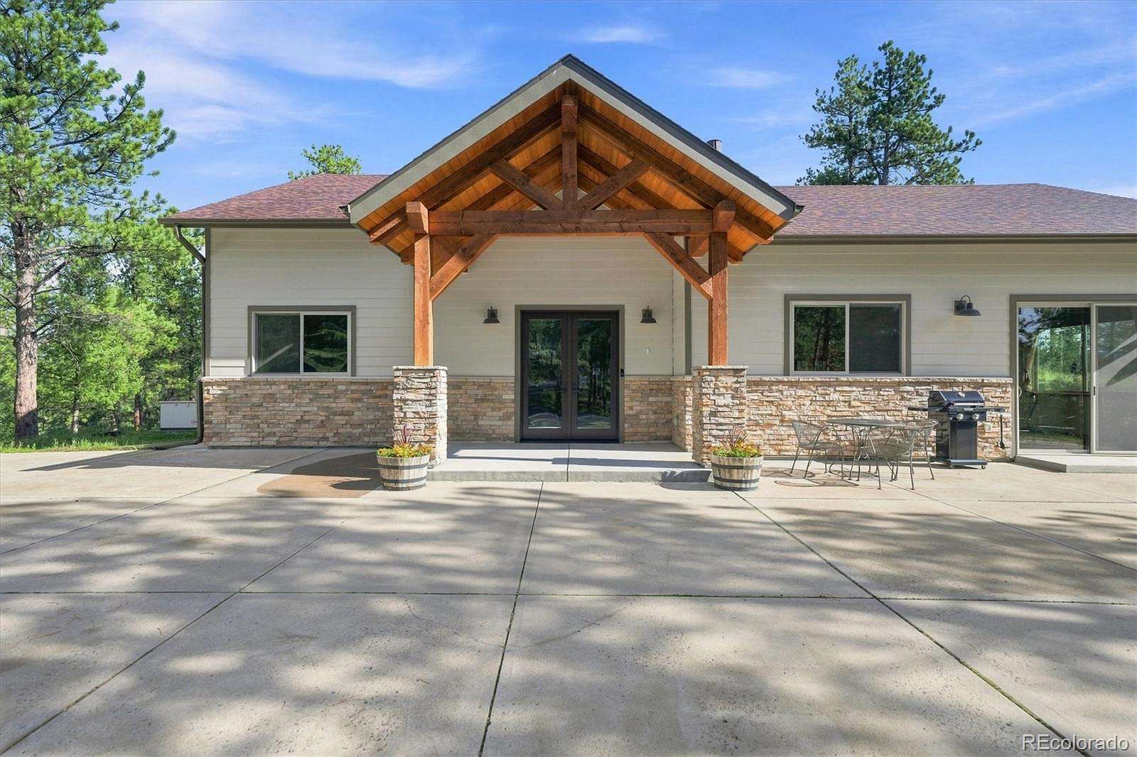 5.8 Acres of Land with Home for Sale in Pine Grove, Colorado