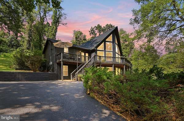 1.55 Acres of Land with Home for Sale in Front Royal, Virginia