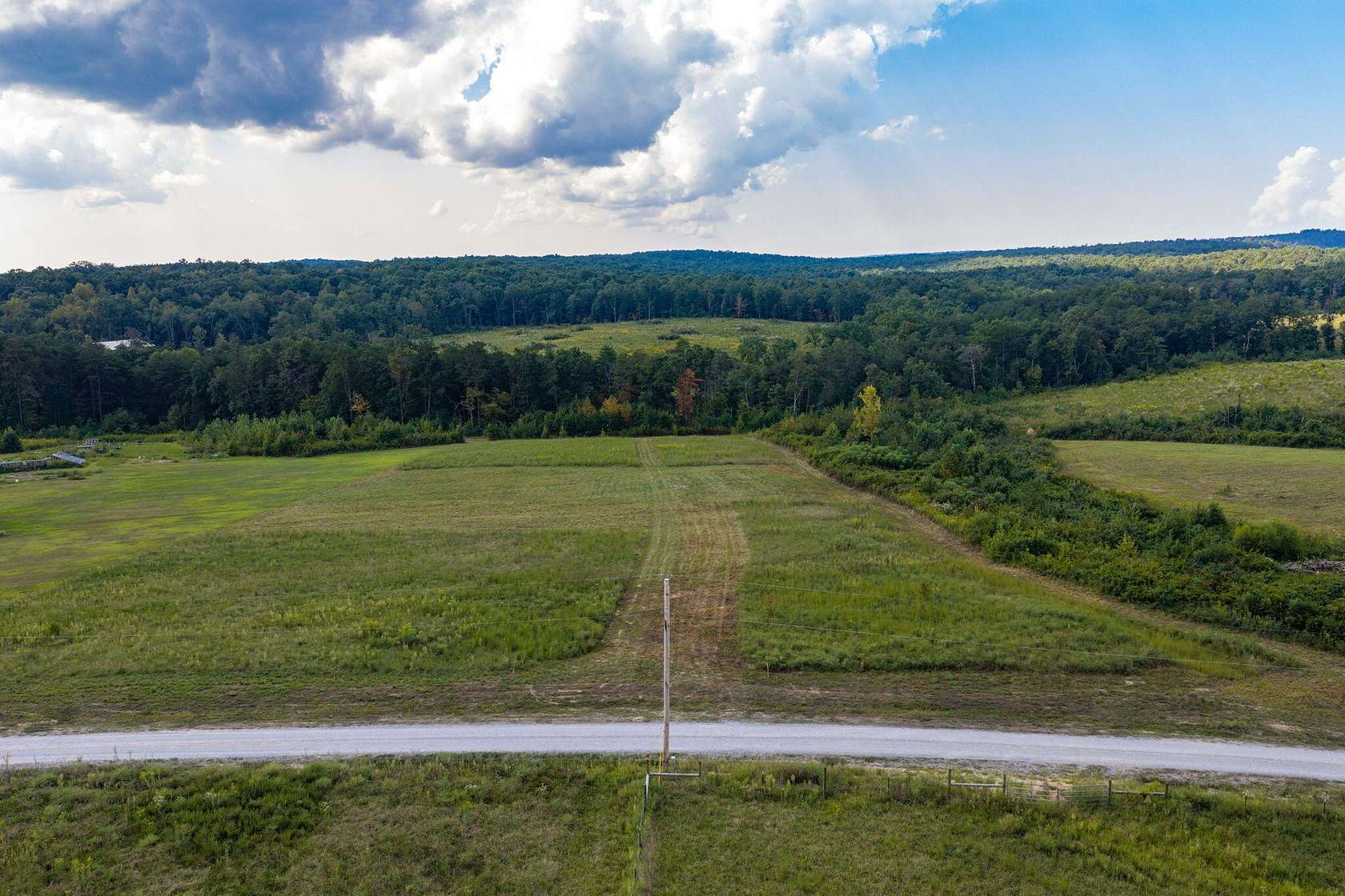 5.62 Acres of Residential Land for Sale in Graysville, Tennessee